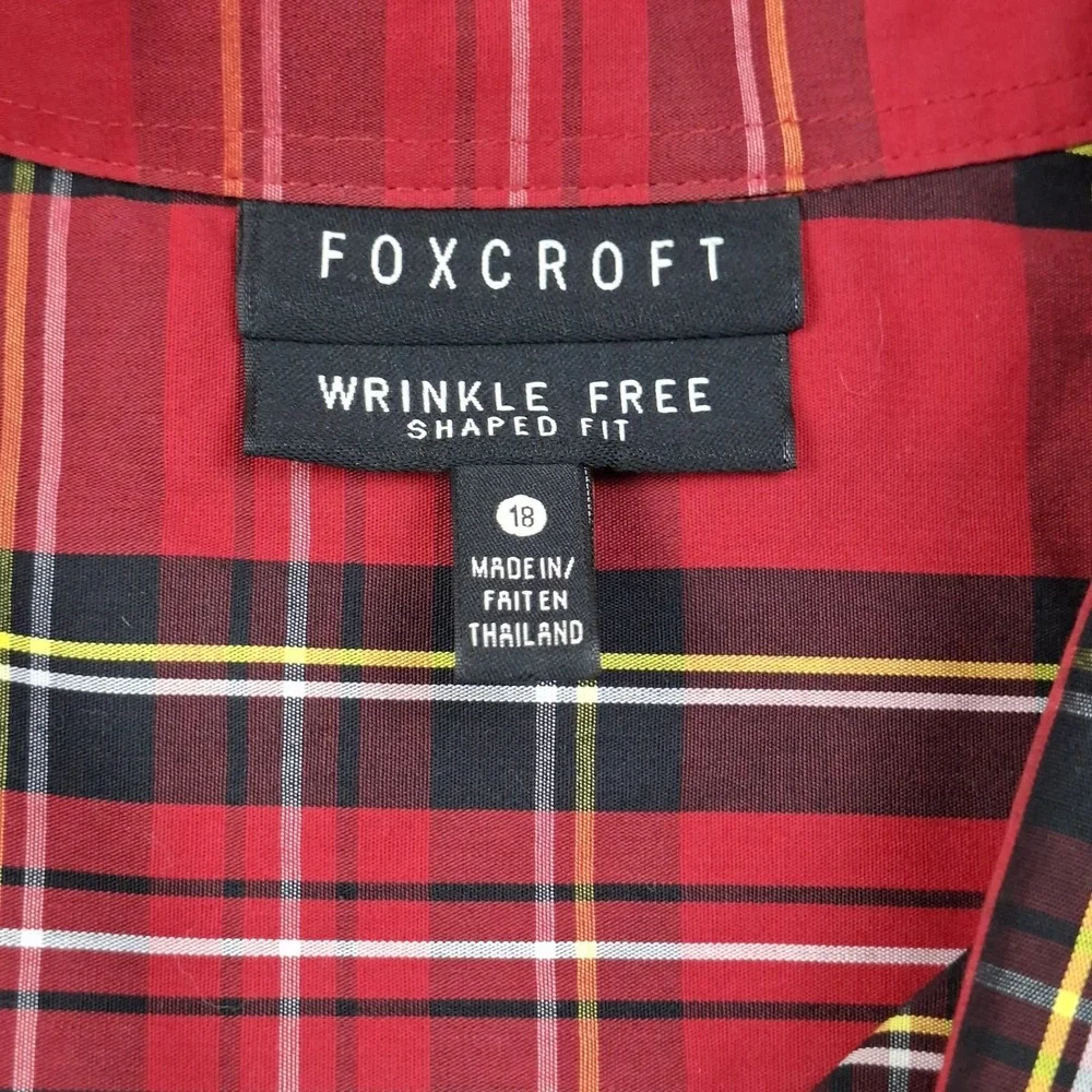 Foxcroft 18 Shaped Fit Tartan Plaid Three Button Flip Cuff top Wrinkle Free